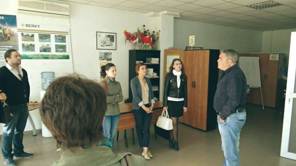 Les étudiants visitent la société Fayat Roumanie